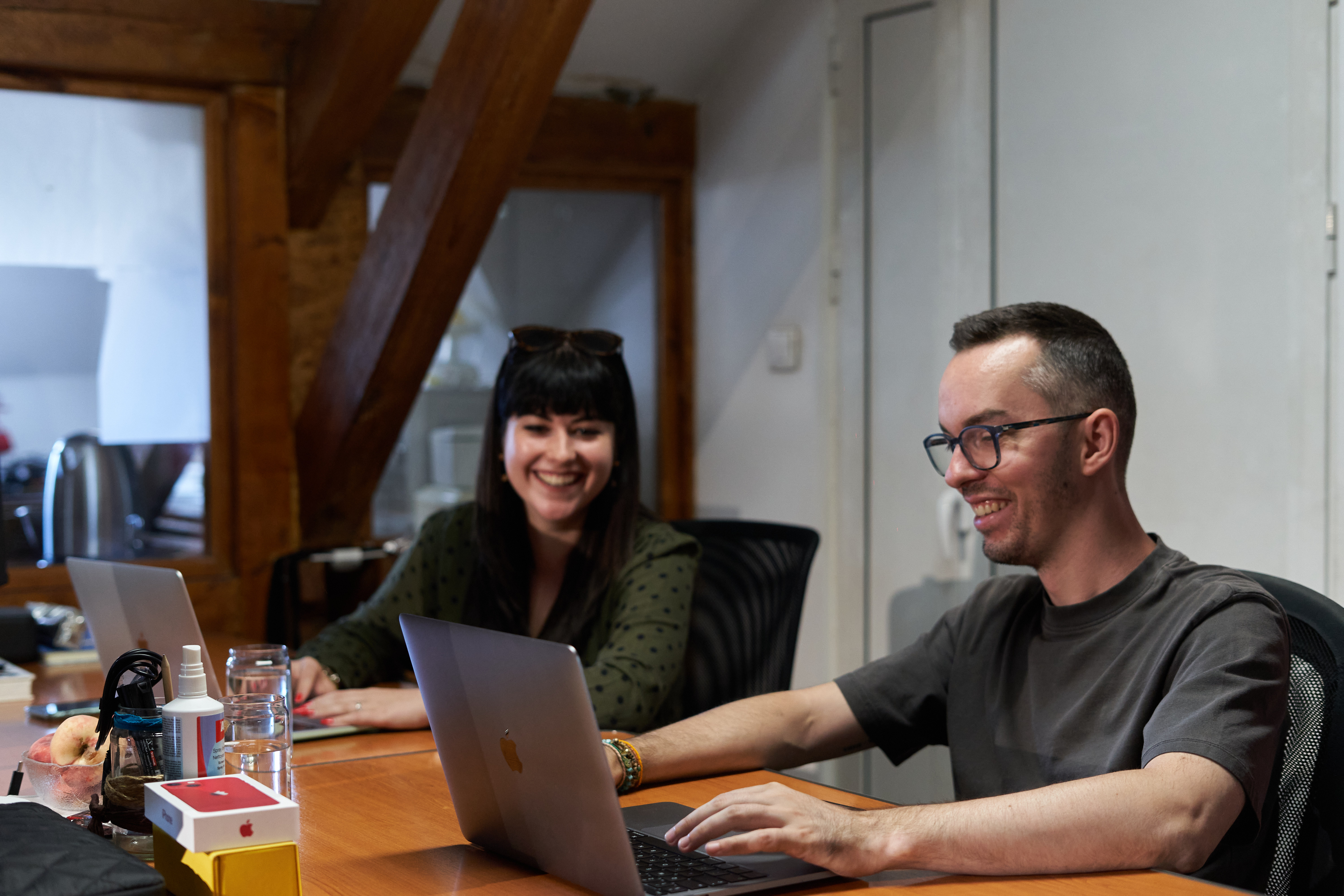 Let's shape your digital creative ideas